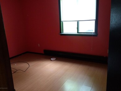 557 Bumble Bee Way, Tobyhanna, PA 18466 - photo 5