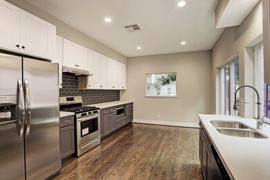 9618 Longmont Dr, Houston, TX 77063 - photo 4