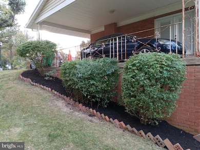 6616 Pepin Dr, Upper Marlboro, MD 20772 - photo 7