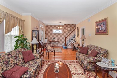 34 Colonial Ct, Staten Island, NY 10310 - photo 6