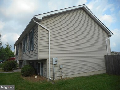 164 Carnival Dr, Taneytown, MD 21787 - photo 3