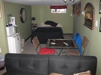 89 Newbury St, Dracut, MA 01826 - photo 3