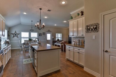 11019 Horseshoe Estates Dr, Needville, TX 77461 - photo 5