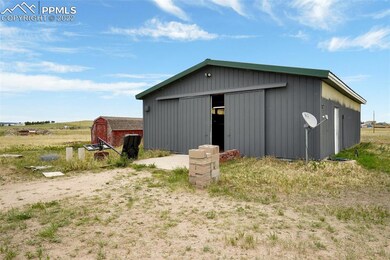 40x30 detached garage/workshop outbuilding with wa