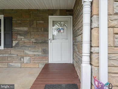 159 Ashton Dr, Winchester, VA 22603 - photo 6