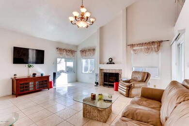 3113 E Topeka Drive Phoenix AZ-large-002