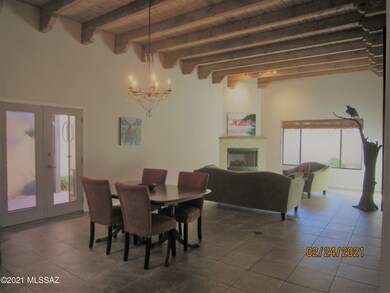 IMG_2592 Living Rm