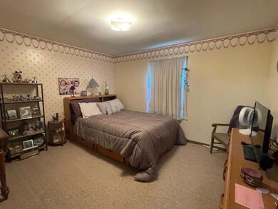 5171 Main Bedroom
