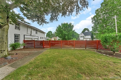 Back of yard & barn/garage