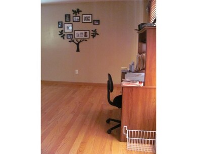 56 Tibbett Cir, Fitchburg, MA 01420 - photo 7