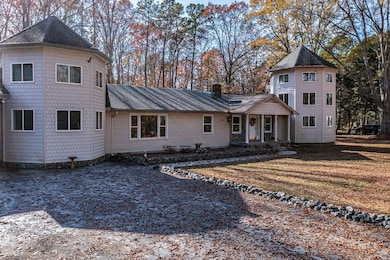 1741 Taylors Creek Rd, Weems, VA 22576 - photo 5