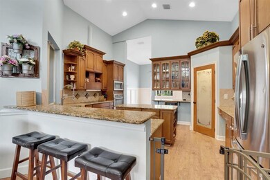 28_Images_13_of_46_mls