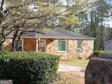 3249 Stratton Ln, Scottdale, GA 30079 - photo 2