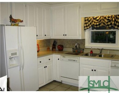 Cafeteria/Kitchen.