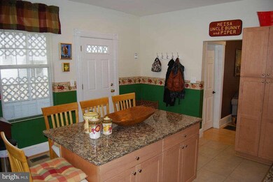 6400 Old Landover Rd, Hyattsville, MD 20785 - photo 5