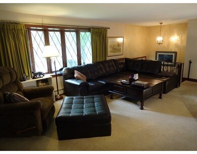 68 Hillery Rd, Leominster, MA 01453 - photo 3