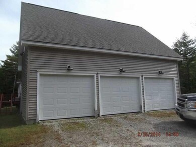 Garage.