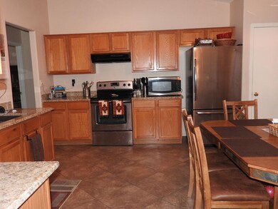 Large Eat in Kitchen