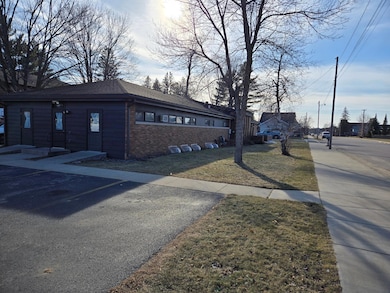 502 E Division St, Eagle River, WI 54521 - photo 4