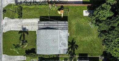 1103 Trail Terrace Dr, Naples, FL 34103 - photo 5