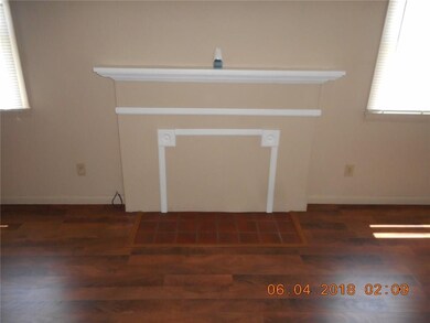 3116 S Hackley St, Muncie, IN 47302 - photo 6