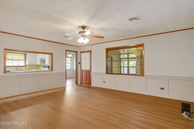 4-web-or-mls-203 Lepinay Rd-4