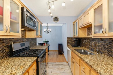 5567 Waldeck Crossing, Minneapolis, MN 55432 - photo 4