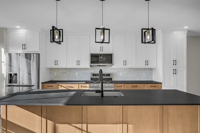 109 Rutherford Ave unit 2, Boston, MA 02129 - photo 4