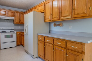 8518 Spring Creek Rd, Cookeville, TN 38506 - photo 7