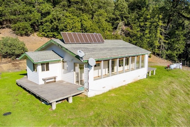 7300 Doody Ridge Rd, Garberville, CA 95542 - photo 4
