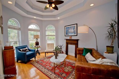 formal space #1 off of foyer