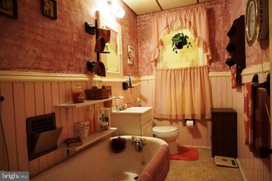 118 E North Ave, Hagerstown, MD 21740 - photo 5