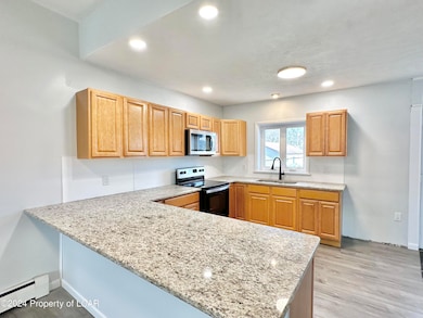 447 N Main St, Pittston, PA 18640 - photo 3