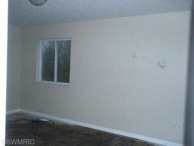 3110 Patterson Rd, Wayland, MI 49348 - photo 5