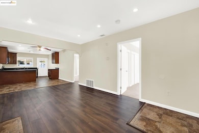 1232 78th Ave, Oakland, CA 94621 - photo 6