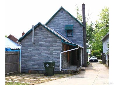 98 Miller St, North Tonawanda, NY 14120 - photo 2