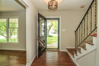 259 Blenheim Dr, Easton, PA 18045 - photo 3