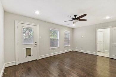 5226 Kiam St unit 1018, Houston, TX 77007 - photo 6