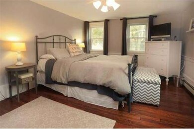 15 Franklin St, Newburyport, MA 01950 - photo 7