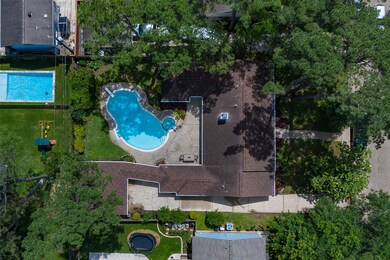 13510 Saint Marys Ln, Houston, TX 77079 - photo 3