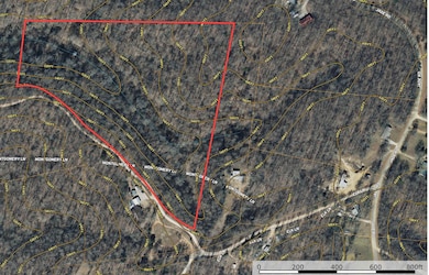 1 Montgomery Ln, Savannah, TN 38372 - photo 2