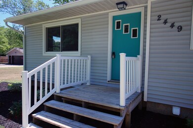 Laketon - Outside (14)