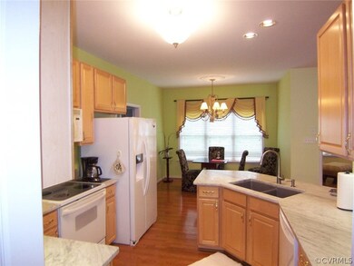 Kitchen and breakfast nook