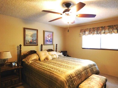 124 Swarthout Cir, Grants Pass, OR 97527 - photo 6