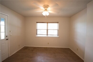 1201 NW 3rd St, Bentonville, AR 72712 - photo 5