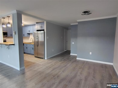 54 E Maple St, Teaneck, NJ 07666 - photo 3