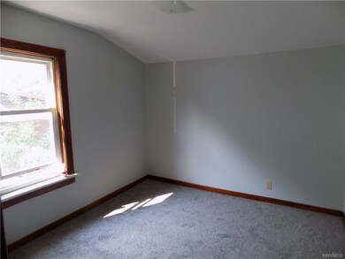 316 Vandervoort St, North Tonawanda, NY 14120 - photo 4
