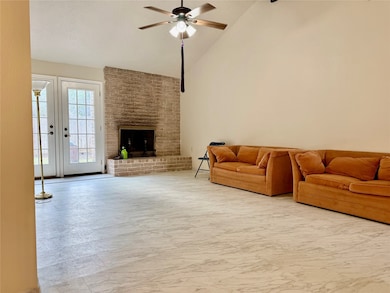 2802 Valley Forest Dr, Missouri City, TX 77489 - photo 5