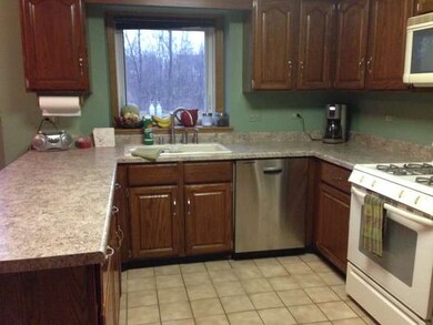 1485 Spring Hill Dr, Algonquin, IL 60102 - photo 3