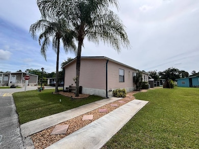 1553 Sabal Oak Ln unit 235, Orlando, FL 32828 - photo 2